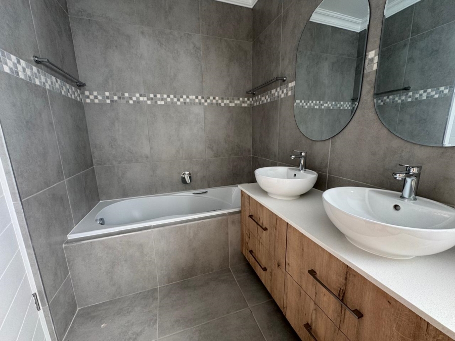 3 Bedroom Property for Sale in Durbanville Western Cape